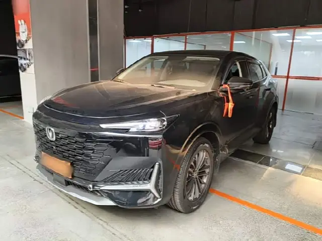Changan UNI-K 2021, 37 400 км
