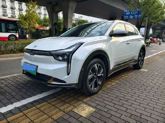 Hozon U 2022, 70 000 км