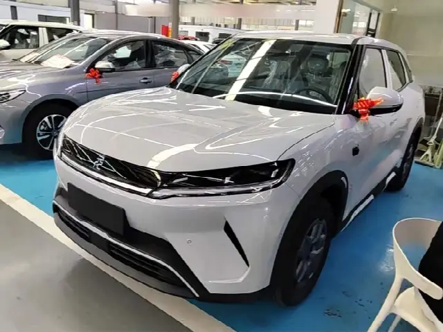 BYD Yuan Up 2025, новый