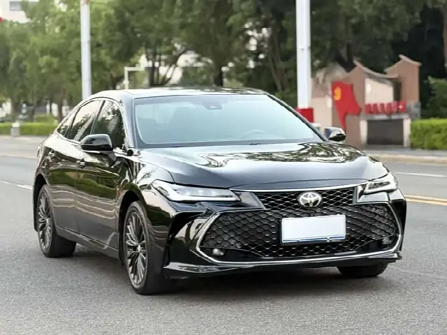 Toyota Avalon 2022, 50 000 км