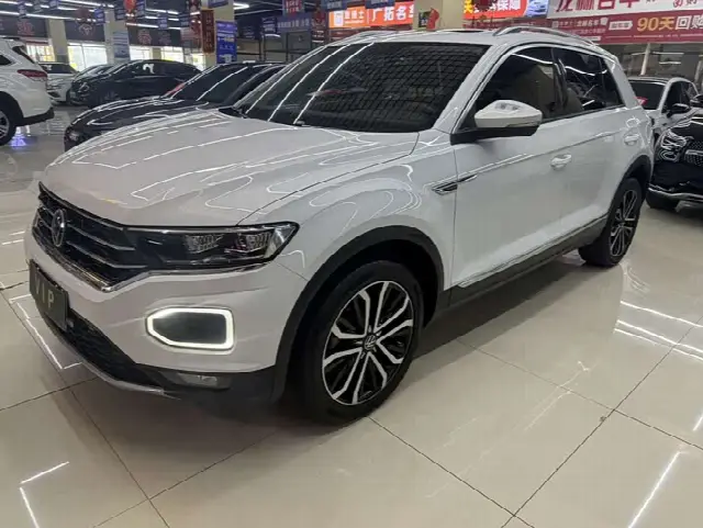 Volkswagen T-Roc 2022, 32 000 км