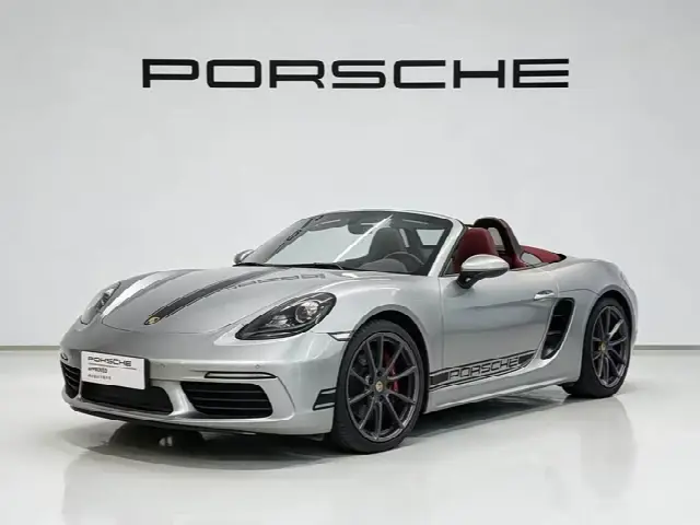 Porsche 718 2022, 16 100 км