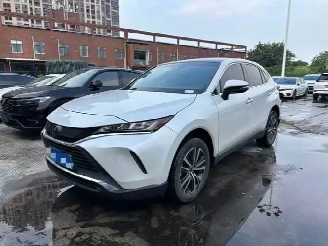 Toyota Harrier 2022, 44 000 км
