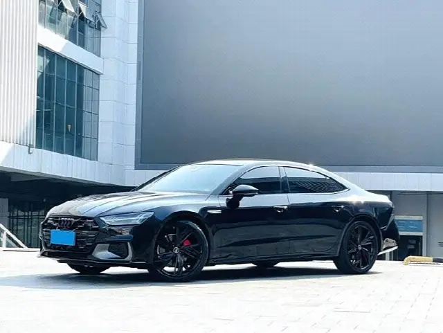 Audi A7L 2024, 20 000 км