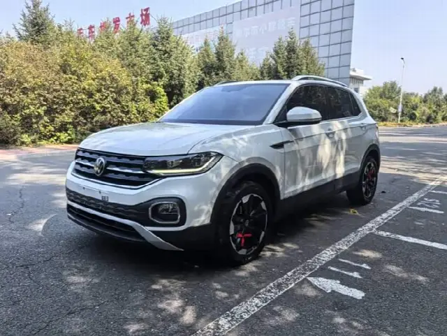 Volkswagen Tacqua 2021, 20 000 км
