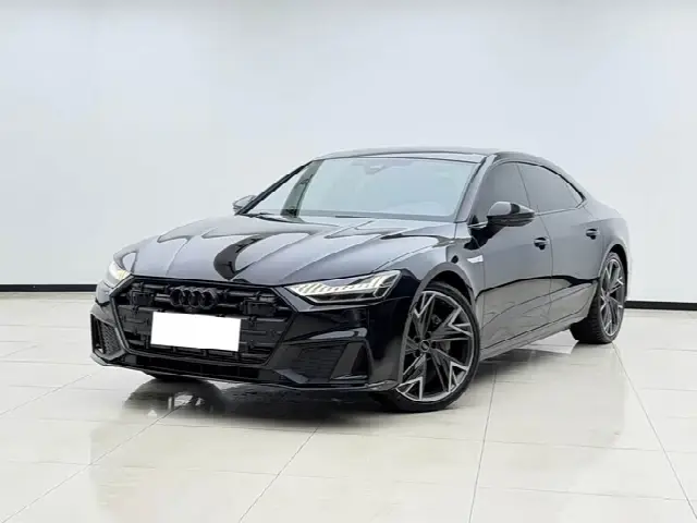 Audi A7L 2023, 70 000 км