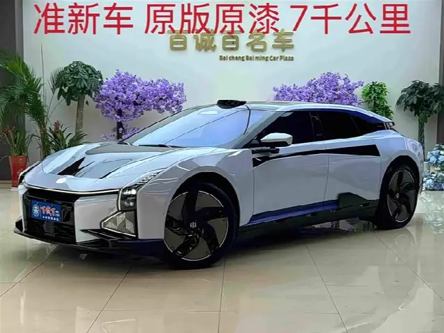 HiPhi Z 2023, 7 000 км