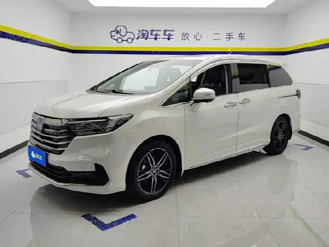 Honda Odyssey 2022, 74 200 км