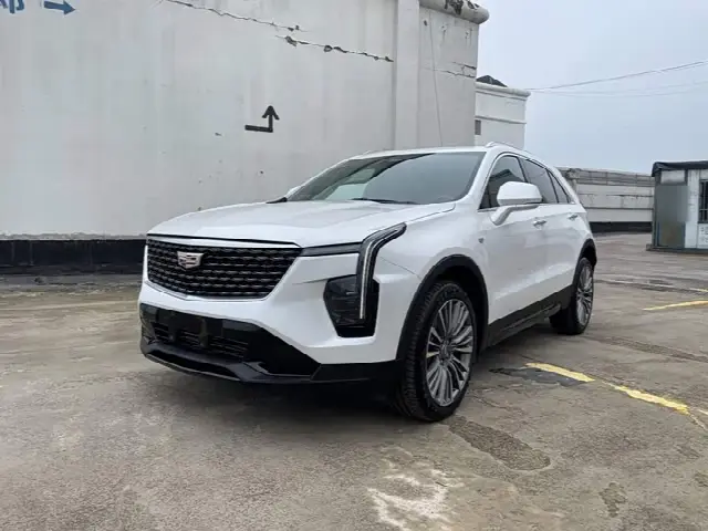 Cadillac XT4 2024, новый