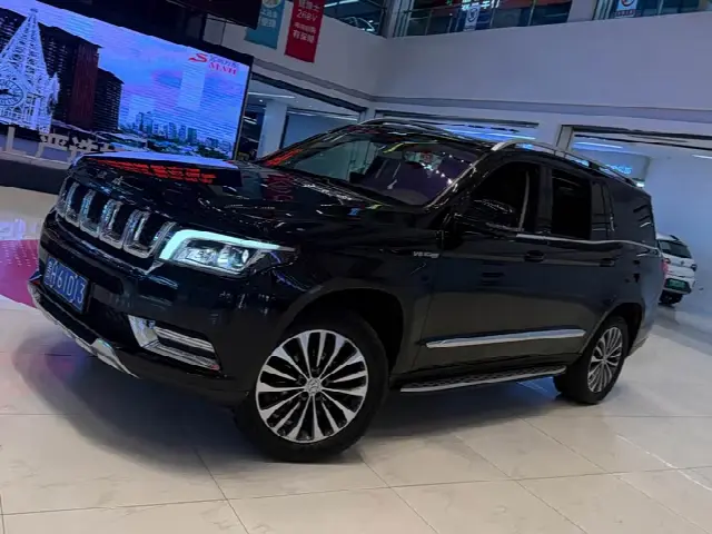 BAIC Beijing BJ90 2021, 60 000 км