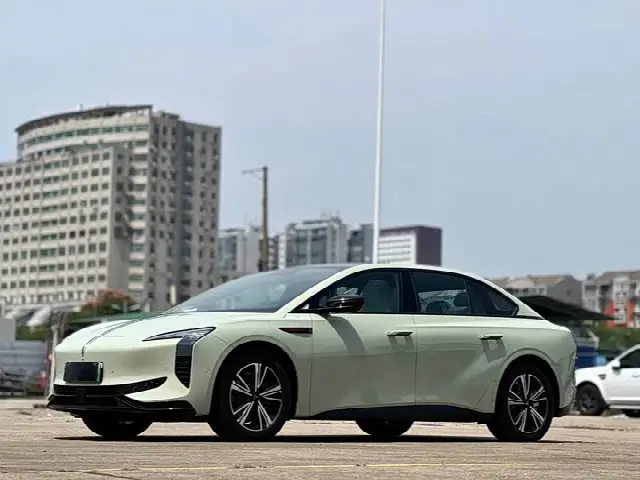 Hongqi EH7 2025, новый