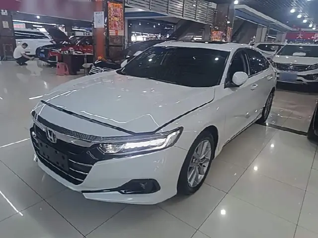 Honda Accord 2022, 33 000 км