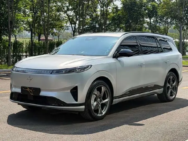Dongfeng Yipai eπ 008 2024, 29 000 км
