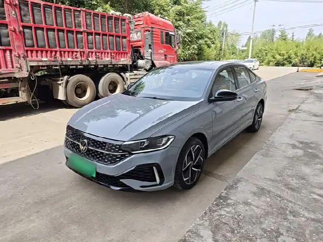 Volkswagen Lavida 2023, новый