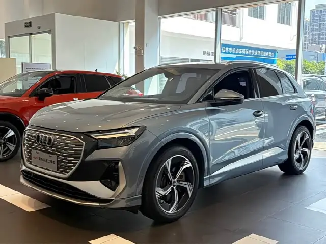 Audi Q4 e-tron 2023, 40 000 км