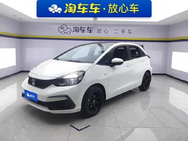 Honda Fit 2021, 27 700 км