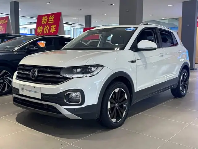 Volkswagen Tacqua 2023, 82 000 км
