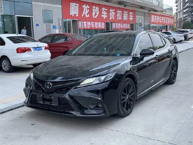 Toyota Camry 2022, 47 200 км