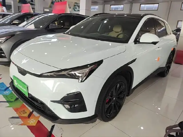 BAIC Arcfox Alpha T5 2024, 35 400 км