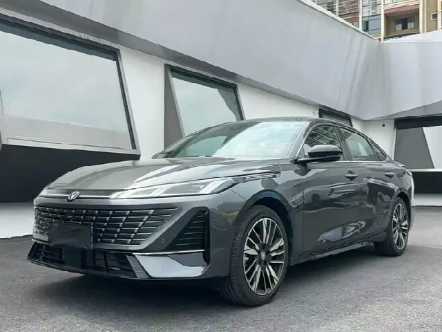 Changan Eado Plus 2025, новый