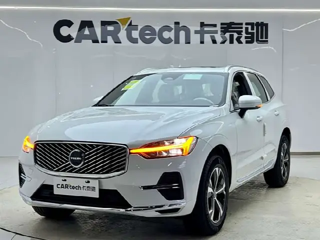 Volvo XC60 2025, новый