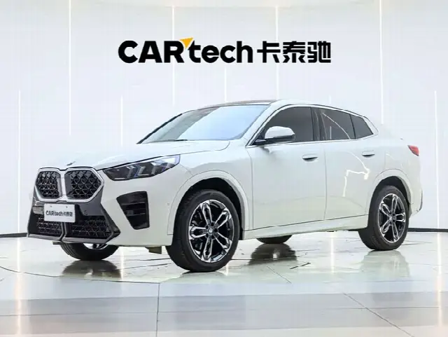 BMW X2 2025, 4 400 км
