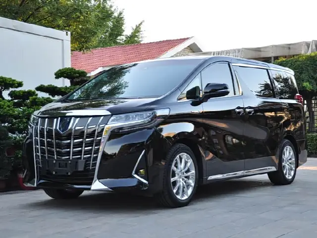 Toyota Alphard 2021, 77 000 км