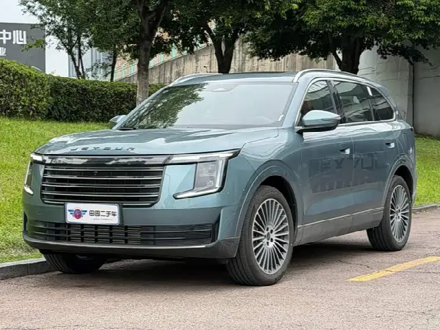 Jetour X70L 2026, 4 000 км