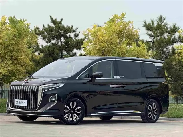 Hongqi HQ9 2023, 18 400 км