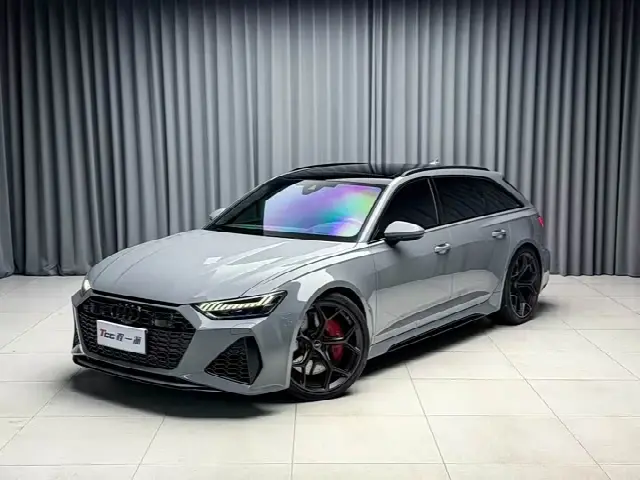 Audi RS 6 2025, 4 000 км