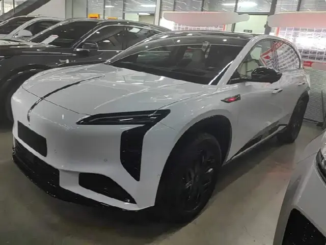Hongqi EHS7 (Tiangong 08) 2025, 8 000 км