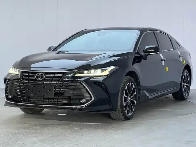 Toyota Avalon 2023, 29 900 км