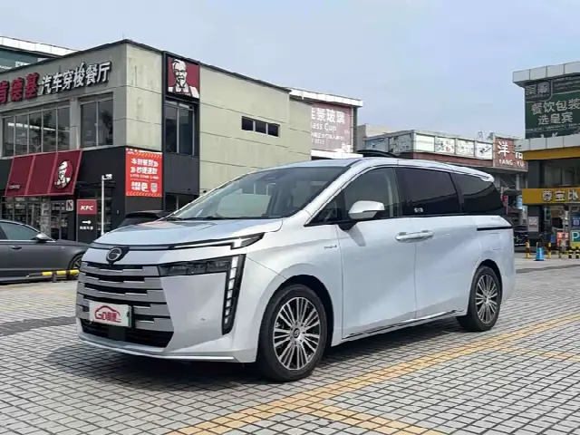 GAC Trumpchi E8 2024, 24 400 км