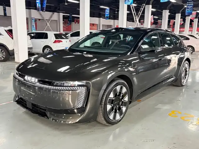 Audi × SAIC E5 Sportback 2026, новый