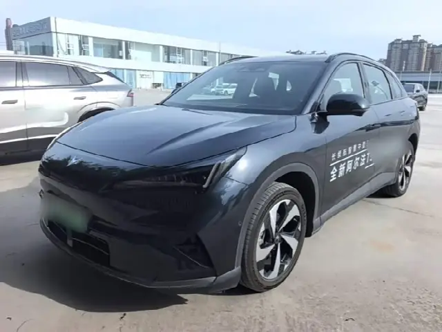 BAIC Arcfox Alpha T5 2025, 16 400 км