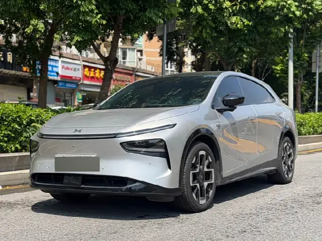 XPeng G7 2025, новый