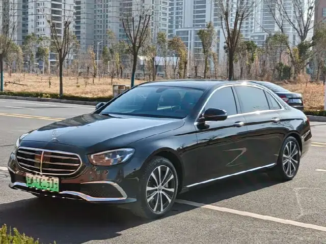 Mercedes-Benz E-Class Hybrid 2023, 90 000 км
