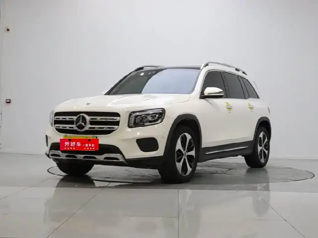 Mercedes-Benz GLB-Class 2023, 30 000 км