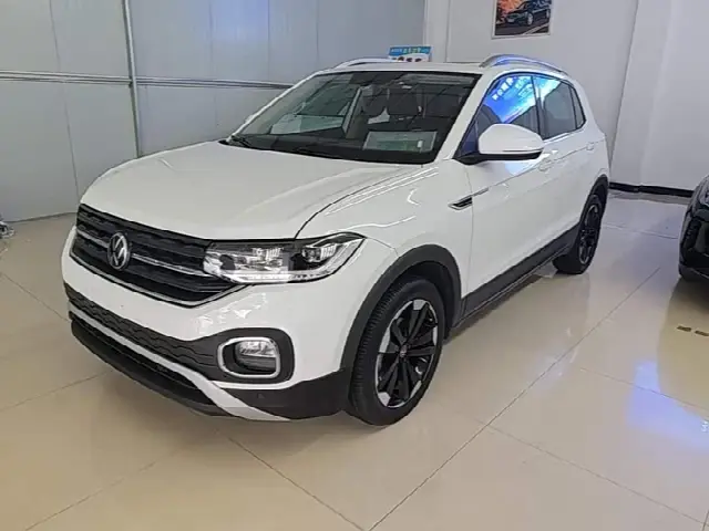 Volkswagen Tacqua 2021, 75 100 км