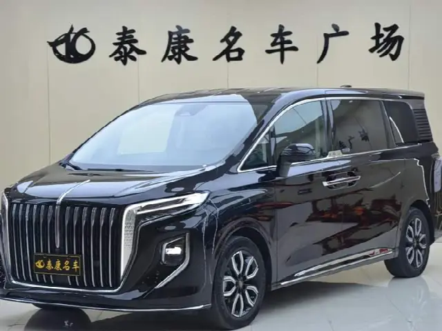 Hongqi HQ9 2023, 30 000 км