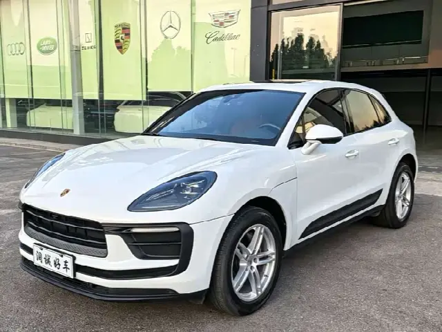 Porsche Macan 2023, 13 000 км