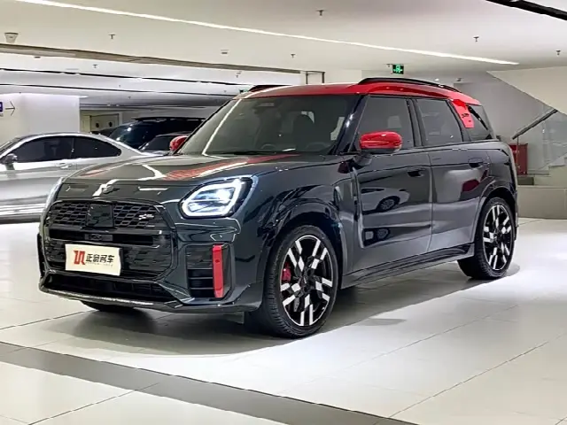 Mini Countryman JCW 2024, 17 000 км