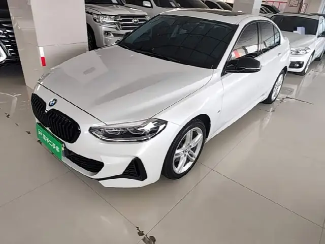 BMW 1 Series 2023, 59 900 км
