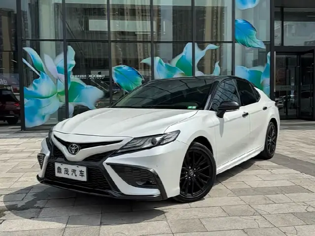 Toyota Camry 2023, 37 000 км