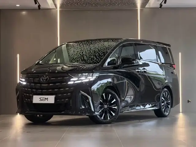Toyota Alphard 2024, 90 000 км