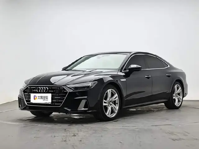 Audi A7L 2022, 28 700 км