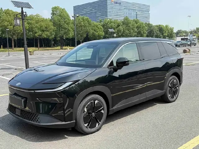 Toyota bZ3X — фото из объявления
