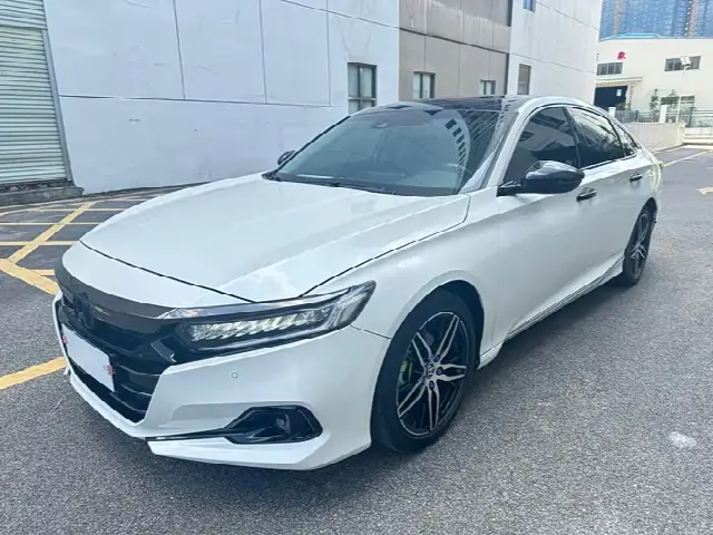 Honda Accord 2022, 40 000 км