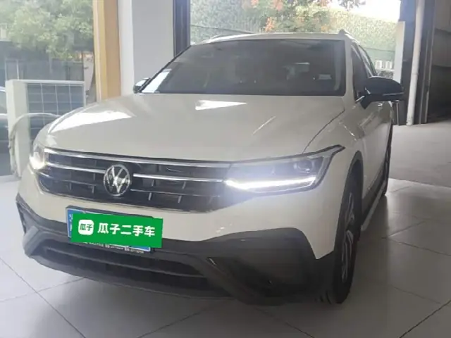 Volkswagen Tiguan L Pro 2025, новый