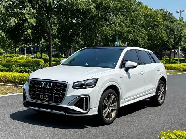 Audi Q2L 2022, 76 000 км
